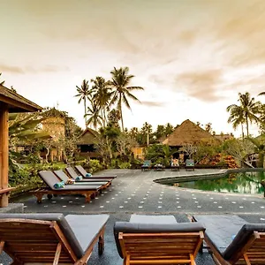 Tanah Merah Art By Agata Ubud